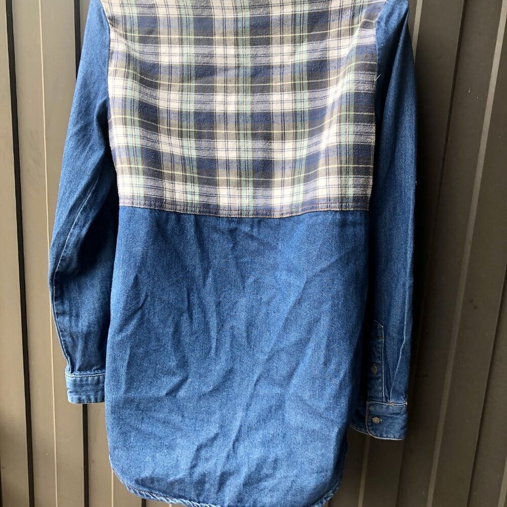 ASOS Women’s Denim Shirt with Plaid Back Yoke Chambray Y2K Western 90s Size 0 US - Picture 3 of 8